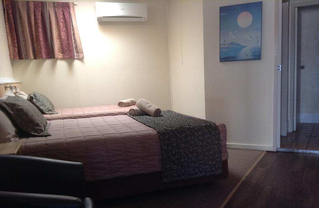 מורי Winchester Motel חדר תמונה